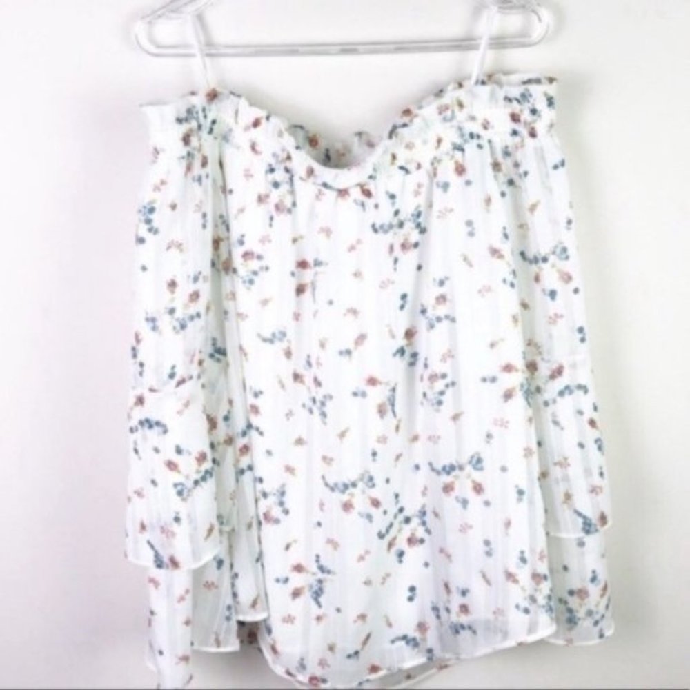 3/$15 Wayf Off The Shoulder Floral Long Sleeve NWT M - Picture 4 of 9